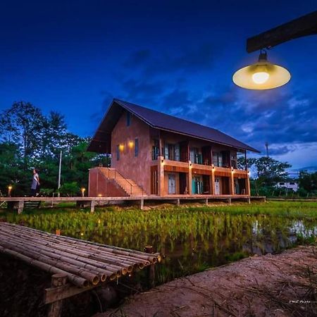 Готель Phu-Anna Eco House Hot Екстер'єр фото
