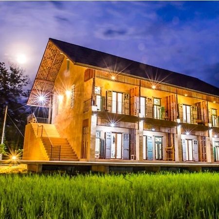 Готель Phu-Anna Eco House Hot Екстер'єр фото