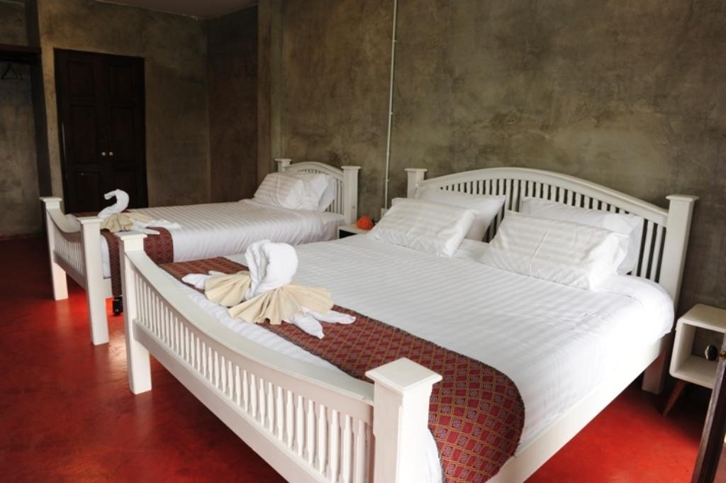 Готель Phu-Anna Eco House Hot Екстер'єр фото