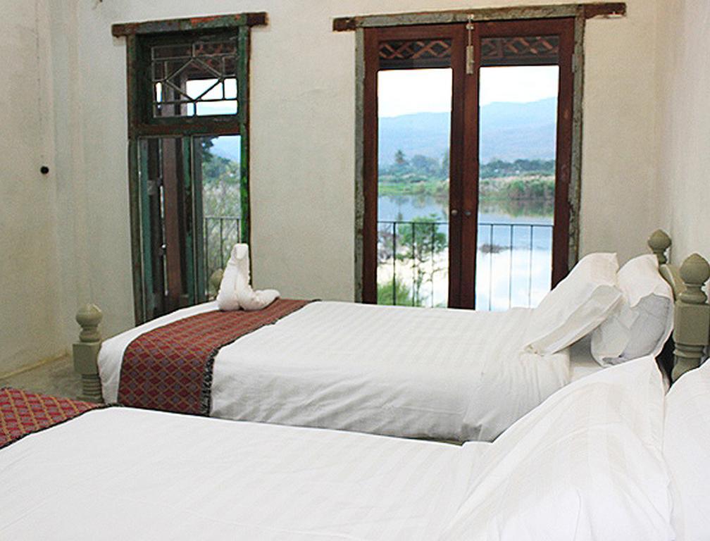 Готель Phu-Anna Eco House Hot Номер фото